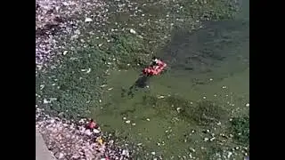 Make vela with cock sheet, bottle & sandbags by children