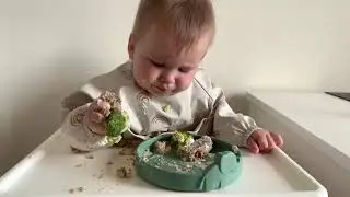 BLW обед в 7 месяцев 😋 РЕАЛЬНОЕ ВИДЕО БЕЗ МОНТАЖА 🥣 Самоприкорм 🇸🇪 БУДНИ МАМЫ в Швеции