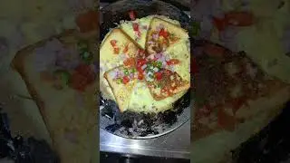 Bread Egg Pizza #mystyle #food #evenigsnacks #yummmmy #childrensnacks #easypizzarecipe