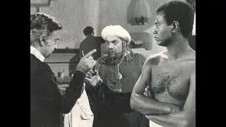 لقطات نادرة من كواليس فيلم الرسالة