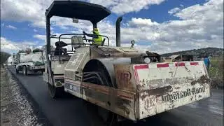 Con compromiso y esfuerzo, avanzan obras viales que fortalecen la conectividad en Tezontepec