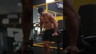 Si no te crece tu pecho inferior haz esto. #fitness #gym