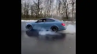 Oh that Lady C63 burnout