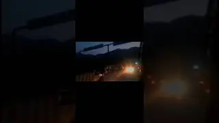 traffic jam manali 🥲 kb kholega jam #manali#travel #traffic #hrtc #sagarthakuree #shortsfeed#shorts