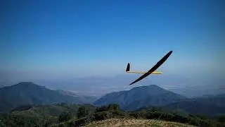 John Phan tearing up the sky at the World RC Soaring Festival