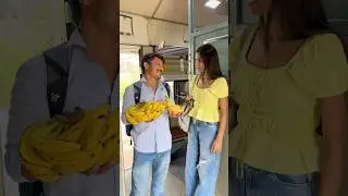 Banana 🍌 Selling in Train || 😂 #shorts #comedy #kisanshorts