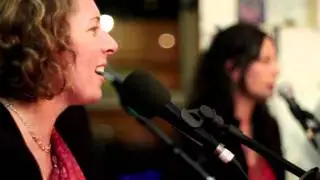 Kirtan -the  Yoga Bliss tour-2010  with Amala Kirtan das