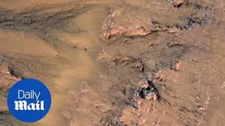 Water on Mars! NASA shows the evidence - Daily Mail