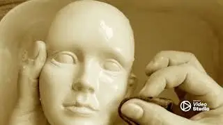 Cleaning porcelain doll parts in water. Чистка фарфоровых деталей в воде.