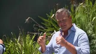 The Garden Gurus - The Gurus visit Tim Gilbert