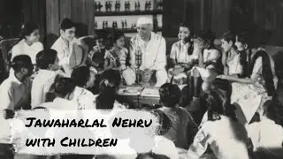 Jawaharlal Nehru Celebrates His Birthday with Children | Nehru with Children | Gingerline Media