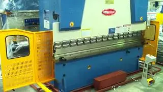 Steelmaster  Hydraulic NC S Series Pressbrake 3200mm x 135Ton Capacity Model: SM-PB135-3200NC2