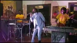 Destin Jah Bushman Live au TIME OUT Ouaga