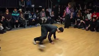 Nuthing but Selena on v1 battle