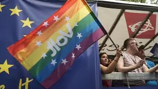 &Aacute;ustria vai indenizar homossexuais perseguidos por leis discriminat&oacute;rias | AFP