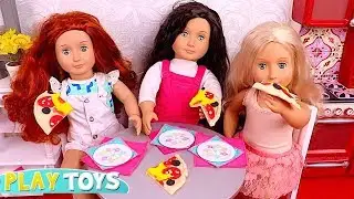 Baby Doll baking pizza from play dough! Play Toys cooking story