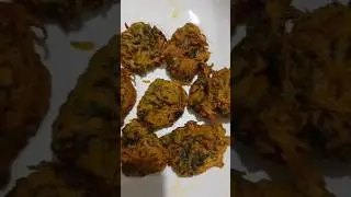 Lau saag ke pakode😋🤤👀🤎❣️#food #ytshorts #recipe