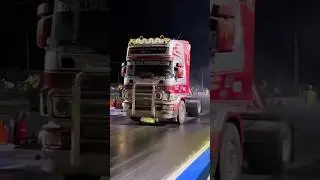 Сгорело сцепление на Scania😱 #грузовики #дальнобойщик #peterbilt #scania #тренды #вирусноевидео