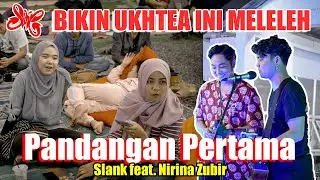 Pandangan Tri & Irwan Bikin Uktea Meleleh!! Pandangan Pertama - Slank ft. Nirina Zubir (Live Ngamen)