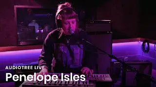 Penelope Isles - Underwater Record Store | Audiotree Live
