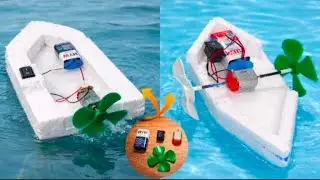 DIY Mini Motor Boat | Science Project Using DC Motor & Battery||banaye amazing two boats! 