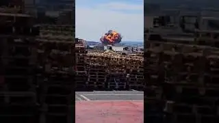 #shorts Un #avion F-18 se estrella en #Zaragoza