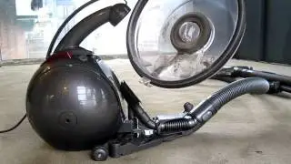 Dyson DC37 d&eacute;montage et entretien