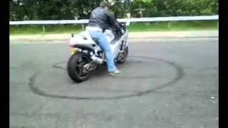 Busa burnout smilie face