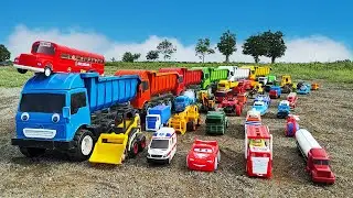 🚔 KEREN!! Truk Tronton Penuh Mainan: Dump Truck, Mobil Damkar, Truk Pasir, Mobil Polisi, Loader 🚜