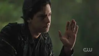 Riverdale 3x06 Jughead questions joaquin