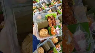 11 jam mengerjakan pesanan 200 boxs lontong sate 💕 #sate #sateayam #kuliner #nasikotak #kediri #food