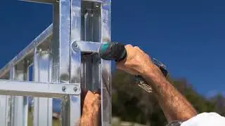 Watch+the+construction+of+a+residential+building+using+the+FRAMECAD+System