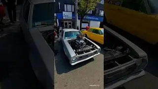 Which one do you like better? #torontocars #classiccars #vintagecars