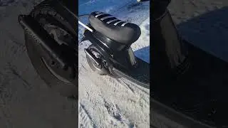 Prebug warmed up in the cold #yamaha #yamahascooters #moped #prebug #yamahabikes
