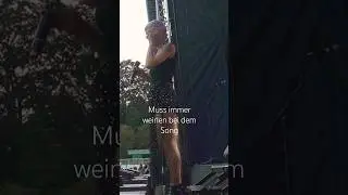 🥹 #2welten #emotional #wasmannichtsagt #deutschesongs #liebeslied #deutschpop #konzert #livegesang