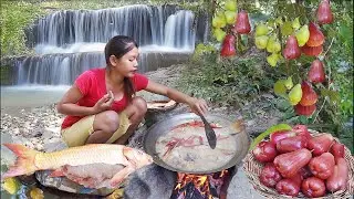 Cooking big egg fish soup and pick apple fruit for food