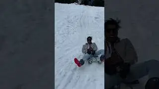 Snow activity in Narkanda