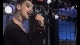Nina Hagen - Live 1993 -  Late Show - Im gonna live the life