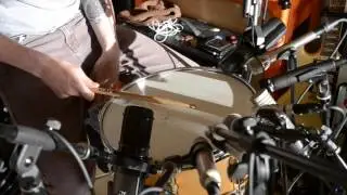 Snare Drum Microphone Shootout - Shure, AKG, Se Electronics, Behringer and Superlux