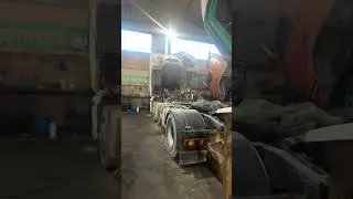 Переставить мотор Мерс МP1#mp1 #mercedes #autotruck #truck #music #military #remix