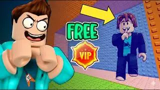 I got FREE VIP in NEW ADMIN ABUSE in Escape Tsunami for Brainrot Roblox!
