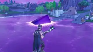 *NEW* CUBE DISSOLVES IN LOOT LAKE! FORTNITE BATTLE ROYALE