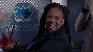 Bailey, Carina and Jo Open the Clinic - Grey's Anatomy
