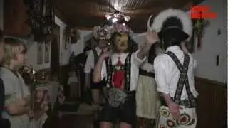 Dorfmullen. A Tradition in Arzl (Innsbruck)