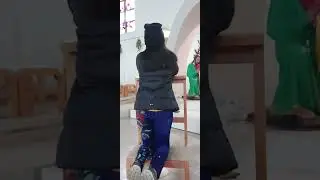 Lagi nalang ako nag iisa sa loob, sa laki ng simbahan ni isa walang pumupunta!