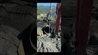 #heavyequipment #excavator #tractor #jcb #deep #construction