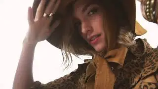 BEHIND THE SCENES: With SKIIM SS21 x Arizona Muse