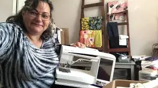 Sewing Machine Unboxing|Beginner Sewing|Jessica Cramer|Chambray Blues Sewing