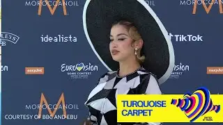 La Zarra with her Mr. Bean Teddy on the Turquoise Carpet (Eurovision Song Contest 2023, Liverpool)