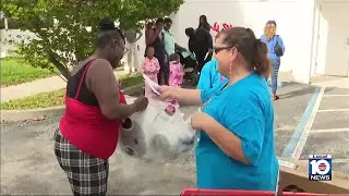 Salvation Army holds Angel Tree distribution in Fort Lauderdale